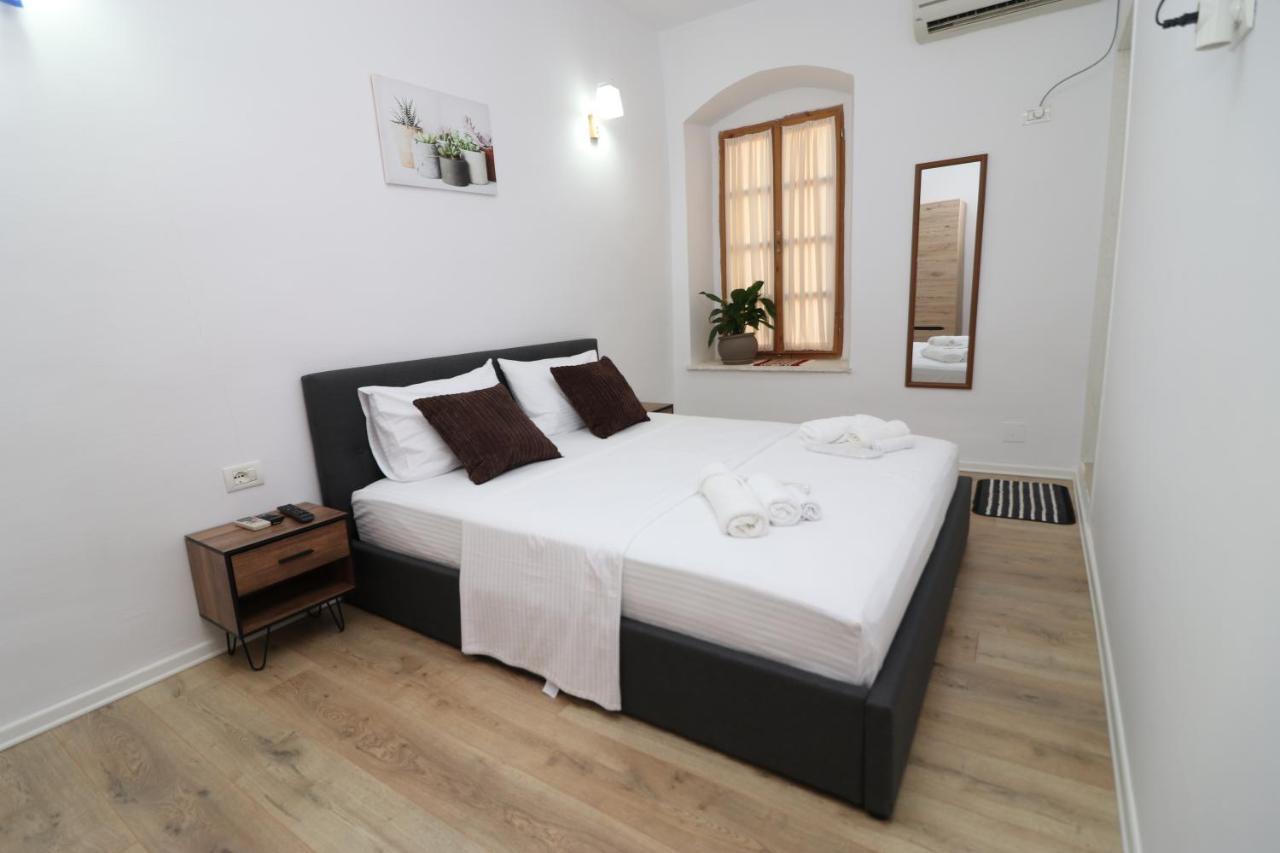 Gaia Bed & Breakfast Vlore Exterior photo