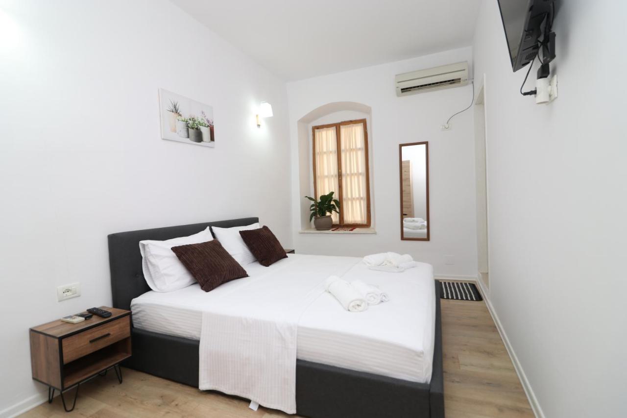 Gaia Bed & Breakfast Vlore Exterior photo